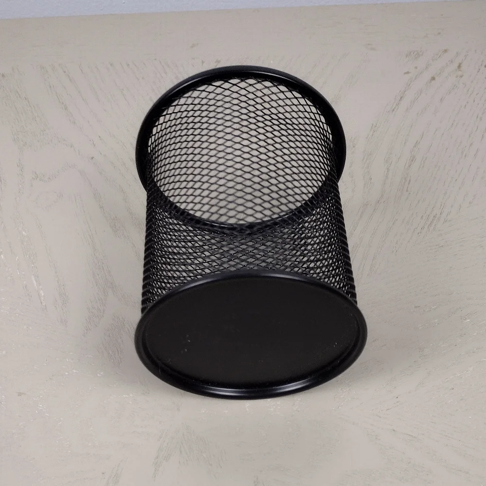 Office Supplies Black Mesh Organizer